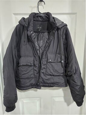 Women's Love Tree Black Puffer Jacket Size L